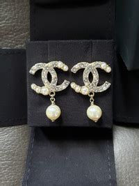 chanel earrings kijiji